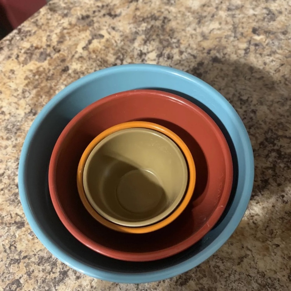 Rachel Ray Measuring Cups